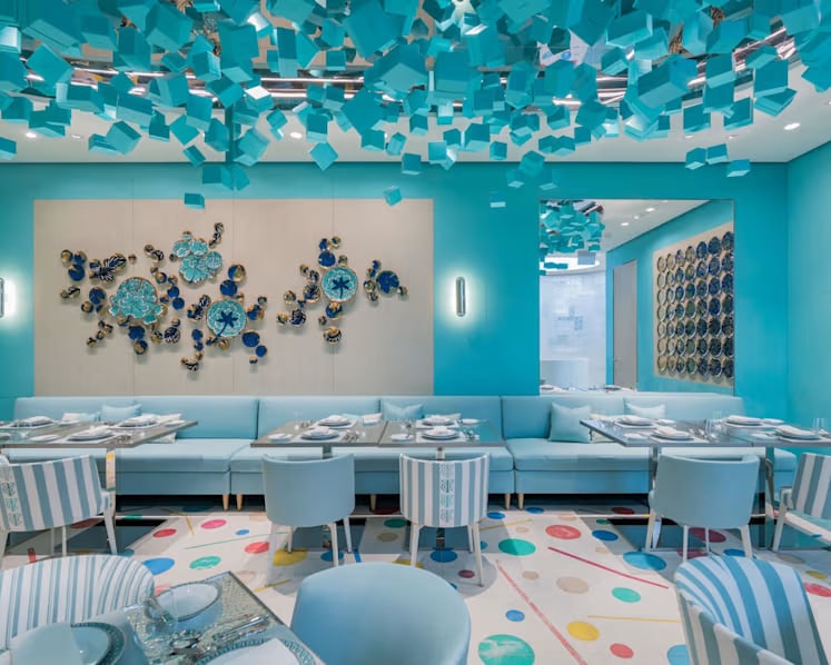 Интерьер Blue Box Café